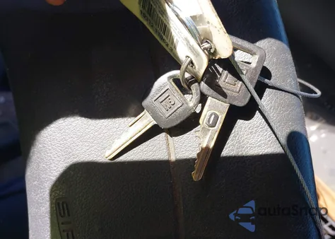 1992 Pontiac Bonneville Se z USA, uszkodzony, nr VIN 1G2HX53L1N1226748